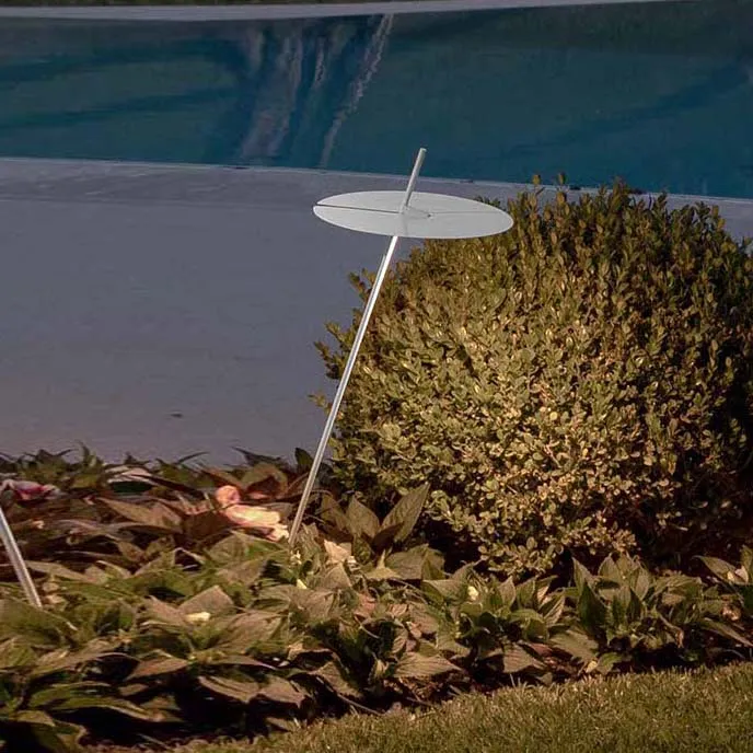 Xana Anchor Outdoor LED Floor Lamp