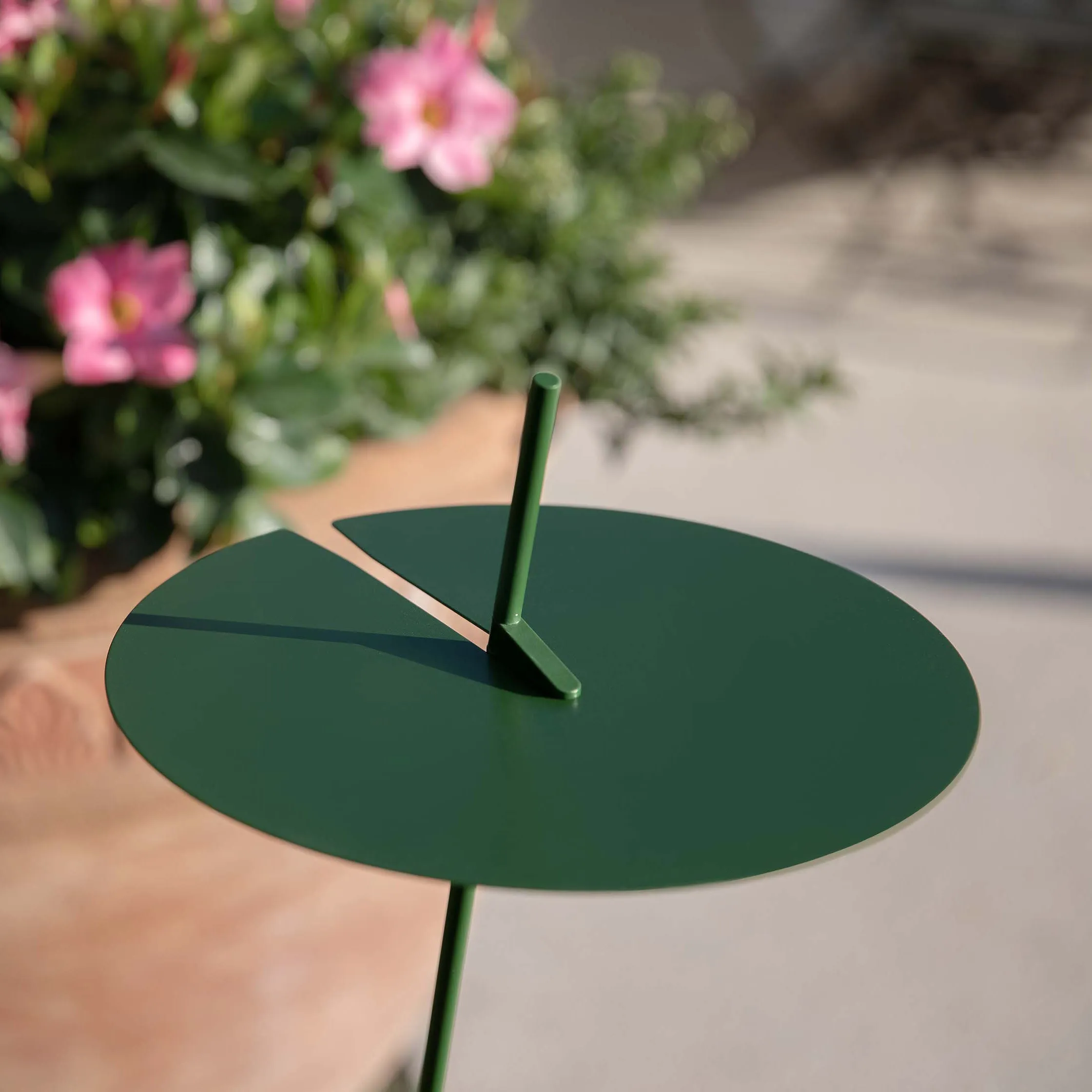 Xana Anchor Outdoor LED Floor Lamp