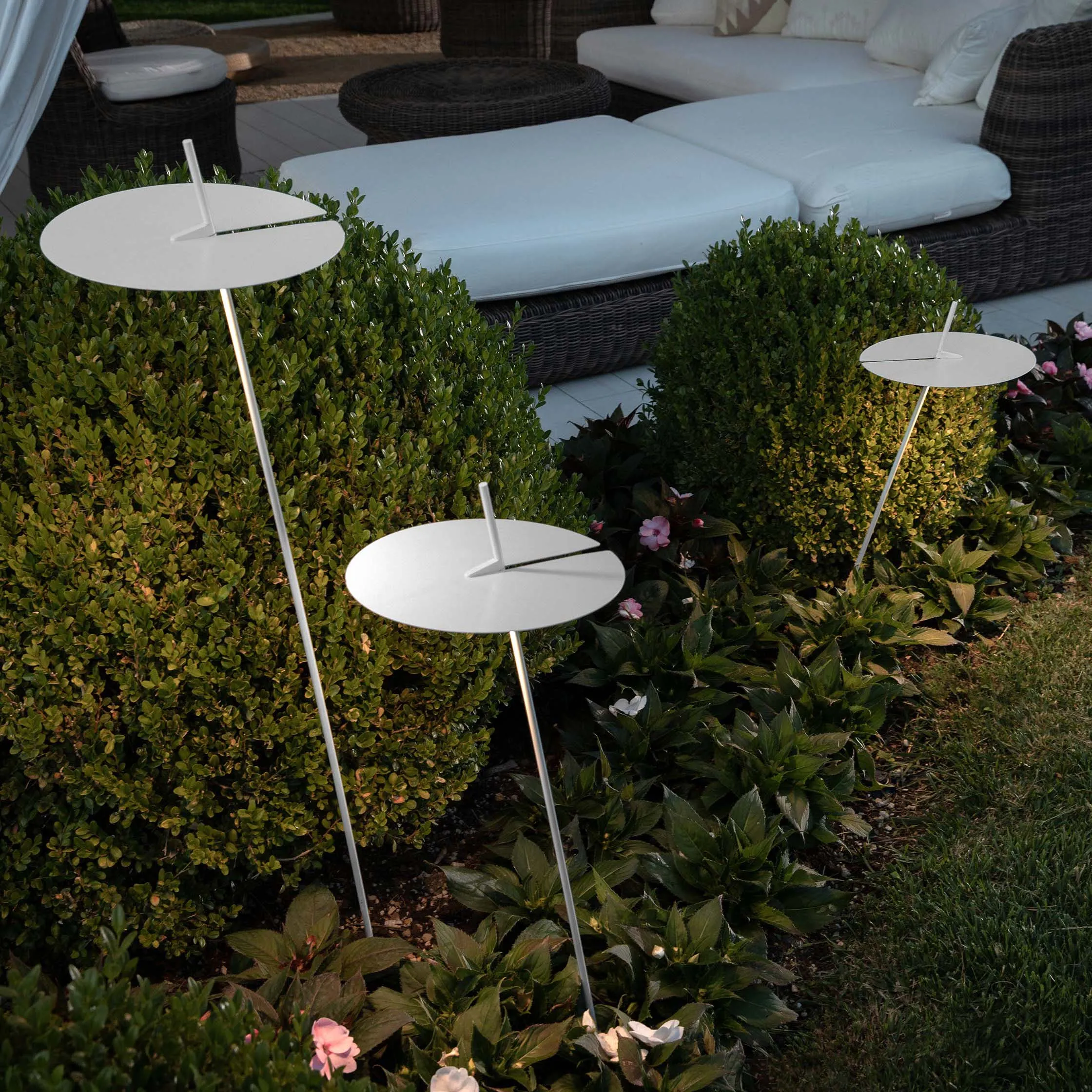 Xana Stake Outdoor LED Floor Lamp
